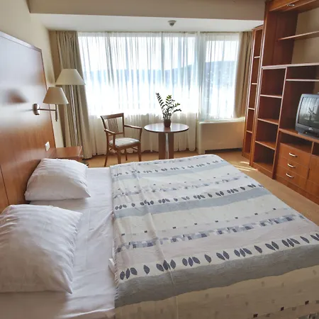 فندق Hunguest Bal Balatonalmádi