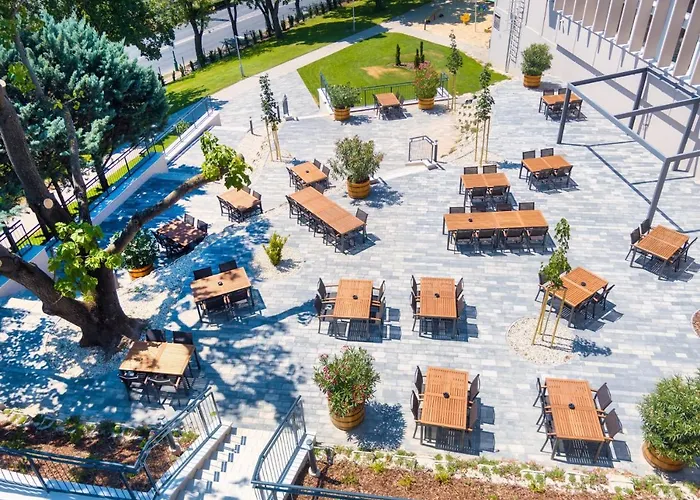 Hunguest Bal ホテル