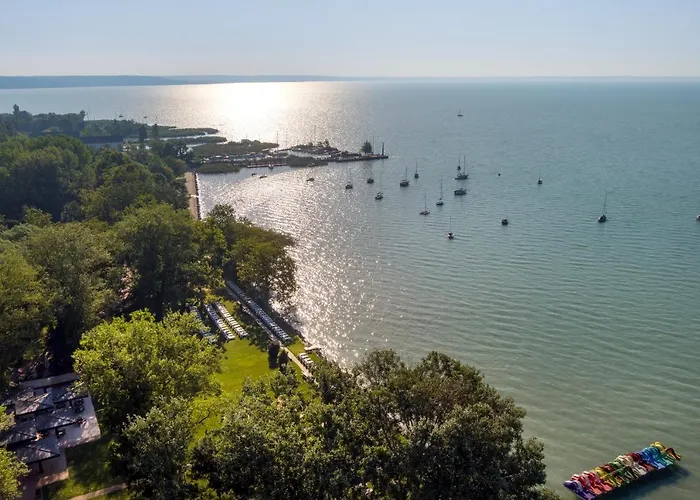 Hunguest Bal ホテル Balatonalmádi