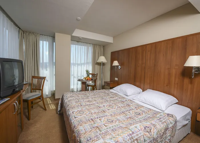 ホテル Hunguest Bal Balatonalmádi